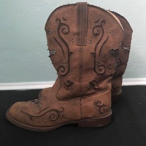 Girls leather embellished cowboy boots